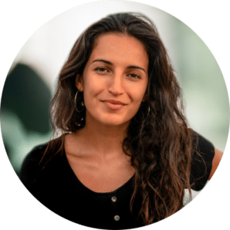 Headshot foto van Anna Bouzeliffa van Publitas team